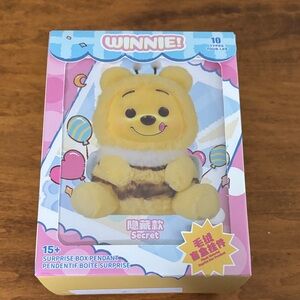 New sealed in box Winnie the Pooh Surprise Box Pendant